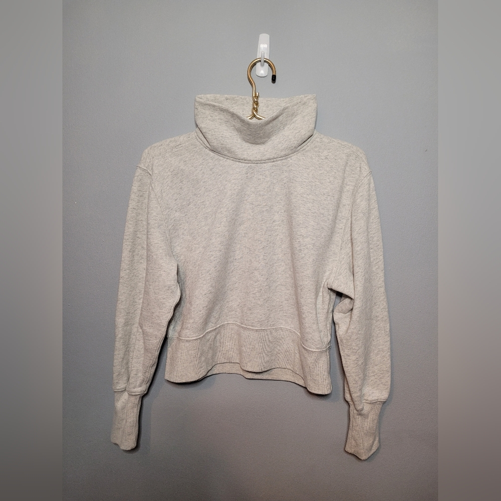 Abercrombie & Fitch Cream Gray Cowl Turtleneck Sweatshirt